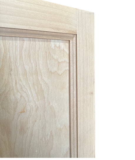 SABRE SELECT Puerta de gabinete de madera maciza sin terminar de 16.5 x 13.25 pulgadas