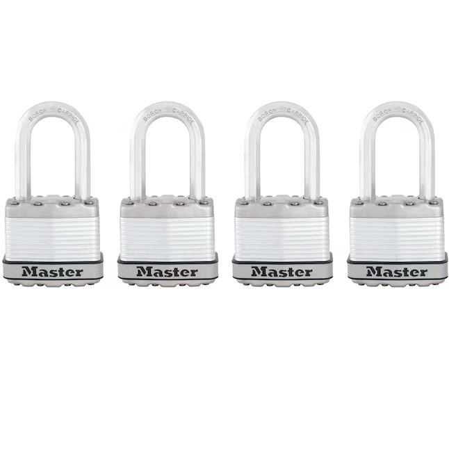 Candado con llave para exteriores de alta resistencia Master Lock, grillete de 1-1/2 pulgadas con llaves iguales (paquete de 4)