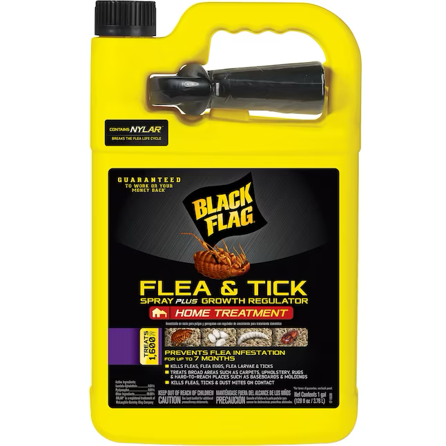 BLACK FLAG Spray antipulgas y regulador de crecimiento para pulgas y garrapatas de 1 galón