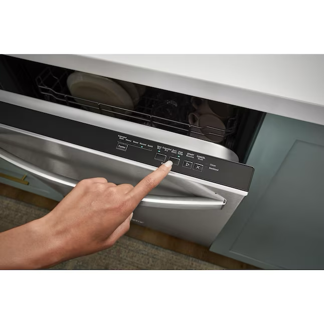 Whirlpool Top Control 24-in Built-In Dishwasher (Fingerprint Resistant Stainless Steel), 55-dBA