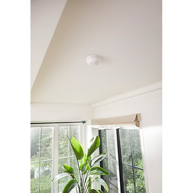 First Alert Hardwired Combination Smoke and Carbon Monoxide Detector