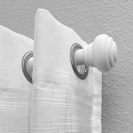 Allen + Roth Barra de cortina simple de acero blanco de 36 a 72 pulgadas con remates