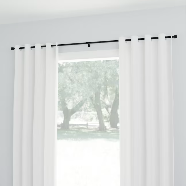 Style Selections Lola Barra de cortina simple de acero negro mate de 48 a 84 pulgadas con remates