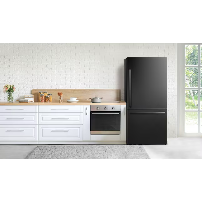 Hisense 17.2-cu ft Counter-depth Bottom-Freezer Refrigerator (Black Metallic Steel) ENERGY STAR