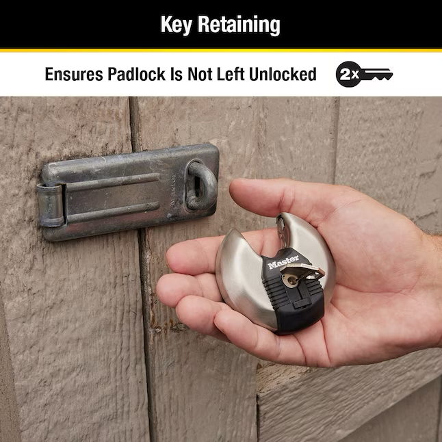 Candado con llave para exteriores cubierto de alta resistencia Master Lock, grillete de 2-3/4 pulgadas de ancho x 5/8 pulgadas con llaves iguales (paquete de 3)