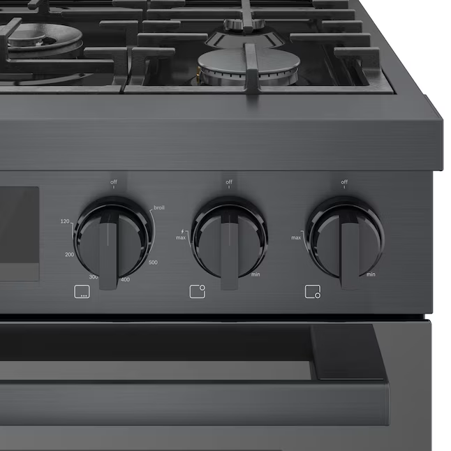 Bosch 800 Series Industrial Style 30-in 5 Burners 3.7-cu ft Convection Oven Freestanding Natural Gas Range (Black Stainless Steel)