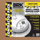 First Alert Brk Paquete de 6 detectores combinados de humo y monóxido de carbono cableados
