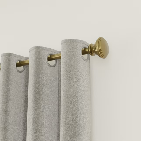 Style Selections Sema Barra de cortina simple de acero dorado cepillado de 48 a 84 pulgadas con remates