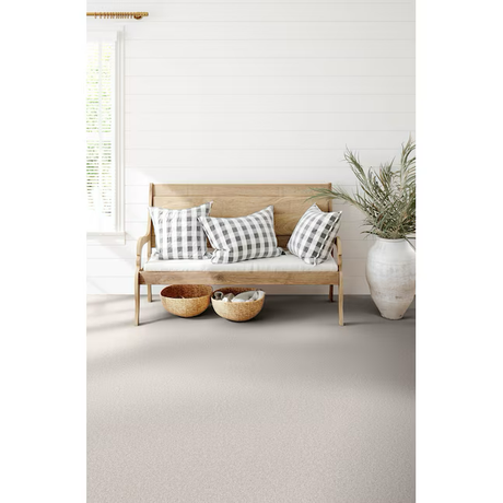 STAINMASTER Effortless Appeal I Whitecap Gray 43.9-oz sq yard Polyester Textured Indoor Carpet