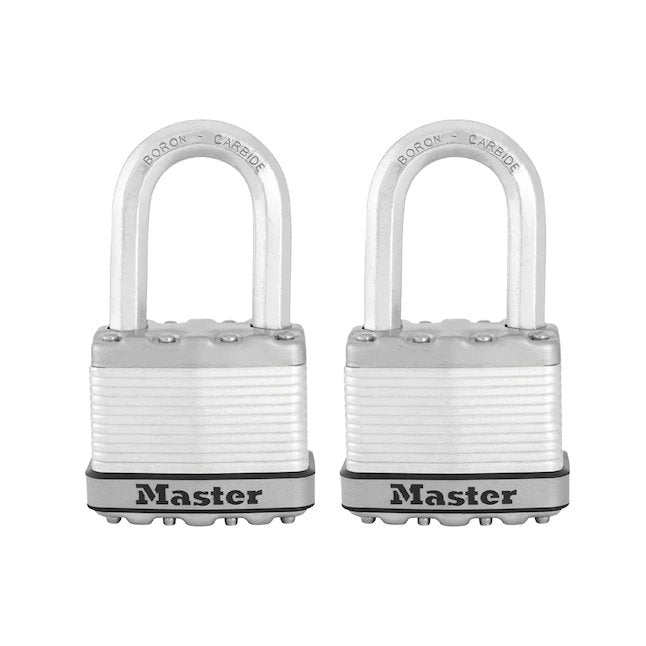 Master Lock Candado con llave para exteriores de alta resistencia, grillete de 2 pulgadas de ancho x 1-1/2 pulgadas con llaves iguales (paquete de 2)