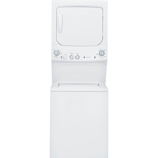 Centro de lavandería apilado eléctrico GE con lavadora de 3.8 pies cúbicos y secadora de 5.9 pies cúbicos